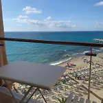 Vela D'oro Sul Mare * Pietra Ligure