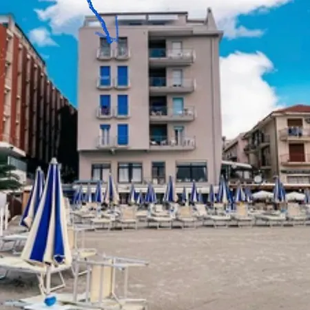 Apartamento Vela D'oro Sul Mare Pietra Ligure