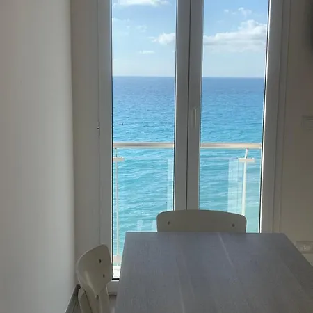 Daire Vela D'oro Sul Mare