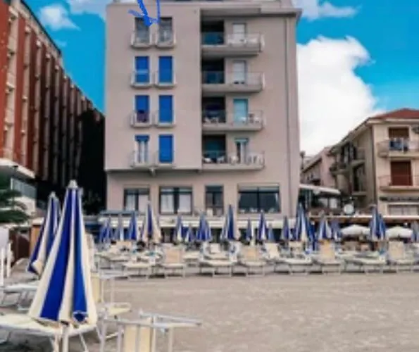 Apartamento Vela D'oro Sul Mare Pietra Ligure